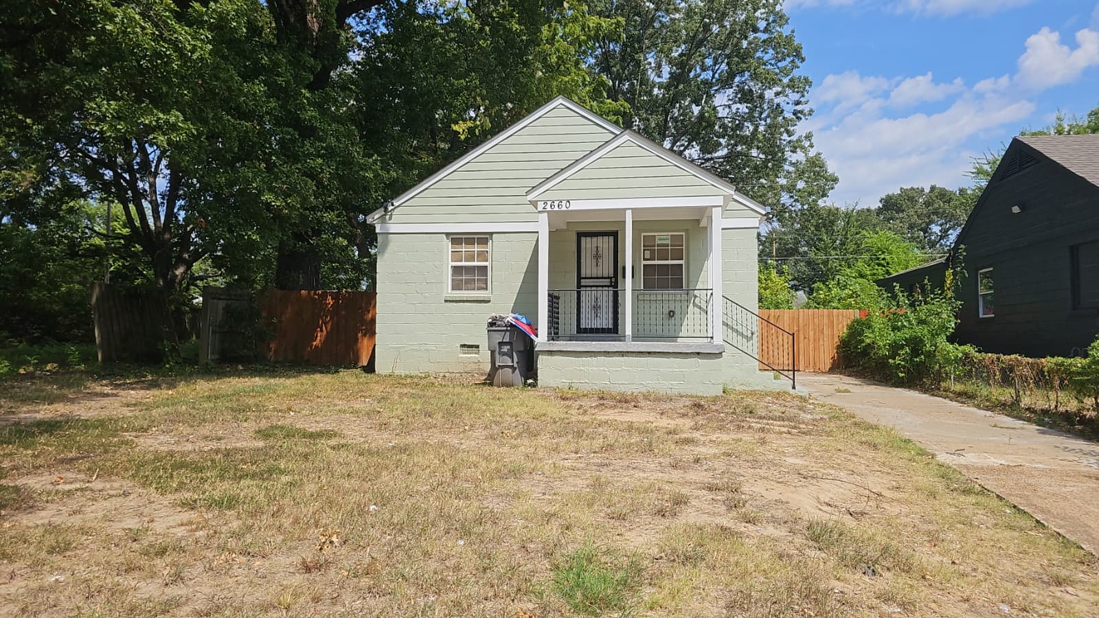 Property main image