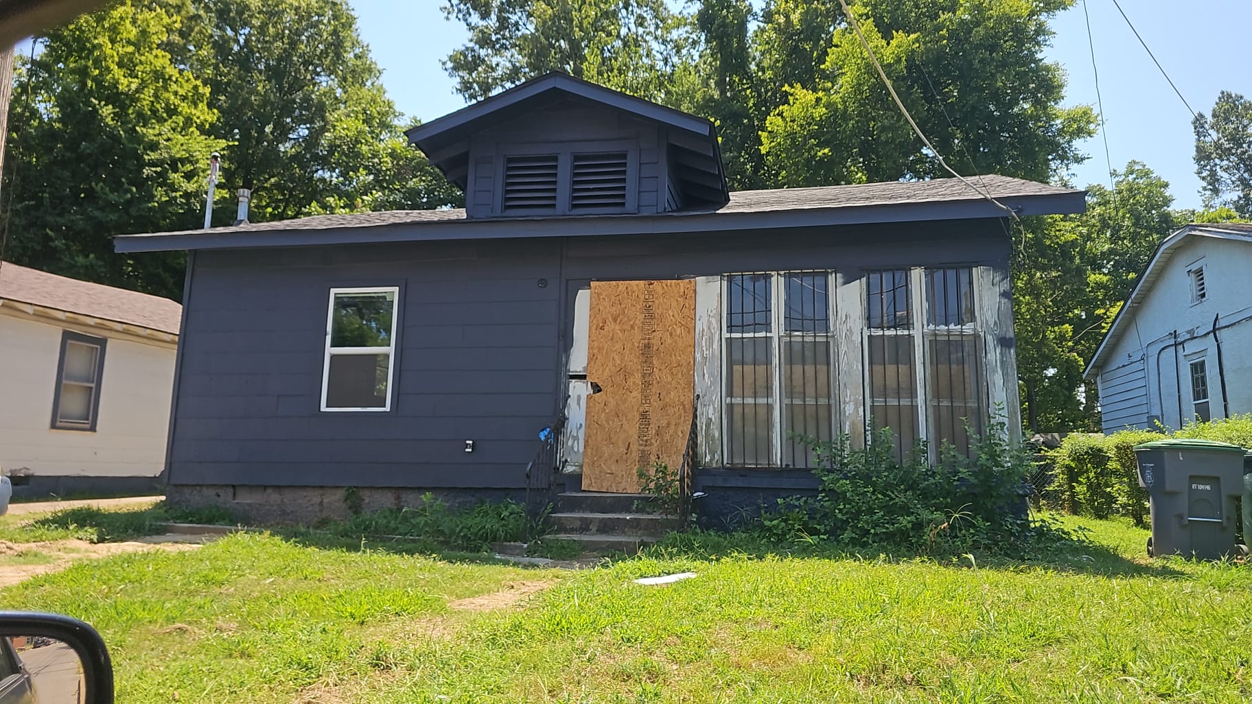 Property main image